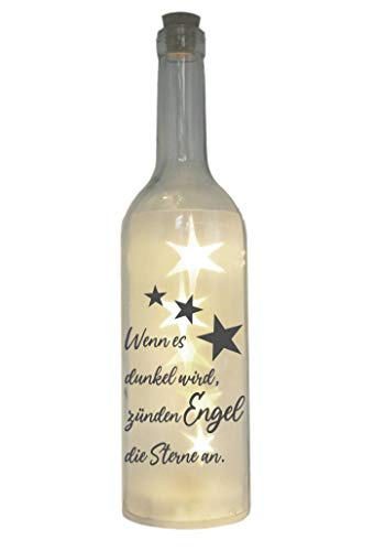 WB wohn trends LED-Flasche mit Motiv, Wenn es dunkel Wird zünden Engel die Sterne an, grau, 29cm, Flaschen-Licht Glitzer-Flasche Leuchtflasche Lampe mit Text Spruch Trauer-Licht von WB wohn trends