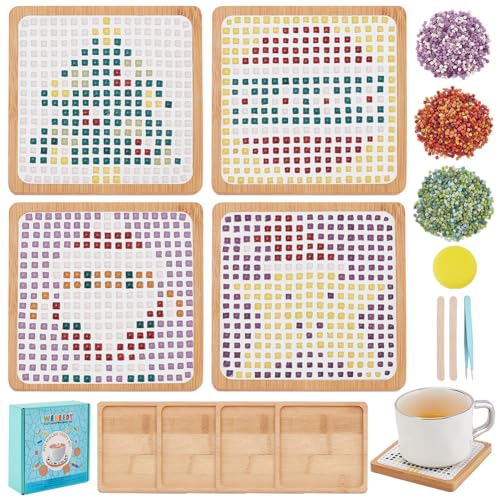 WEBEEDY 4 Set DIY Weihnachten Mosaik Untersetzer Handwerk Kit DIY Keramik Mosaik Untersetzer mit Anleitung für Erwachsene Weihnachtsbaum, Weihnachtsmann Mosaik Handwerk Kit mit Bambus Untersetzer von WEBEEDY