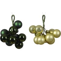 Webmarketpoint - Weihnachtskugel aus Glas mit gemischten glänzenden und matten Verzierungen in Grün, ø 2cm Webmarketpoint - Weihnachtskugel aus Glas mit gemischten glänzenden und matten Verzierungen in Grün, ø 2cm von WEBMARKETPOINT