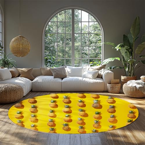 WEECHAINGE Runder gelber Teppich Ananasdruck Tropische Früchte Design lebendige waschbare niedrigflorige Küchenteppiche für Schlafzimmer Kinder Spielzimmer Schlafsaal Dekor 135cm von WEECHAINGE