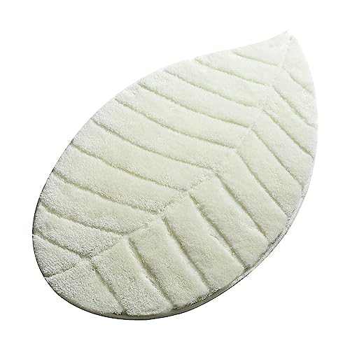 Badezimmerteppich in Blattform, cremefarben von WELL HOME MOBILIARIO & DECORACIÓN