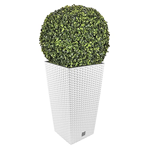 Blumentopf Rato 35 Liter mit Einsatz 28,7 x 28,7 x 55 cm in weiß + Buchsbaumkugel Ø 36 cm von WELL HOME MOBILIARIO & DECORACIÓN