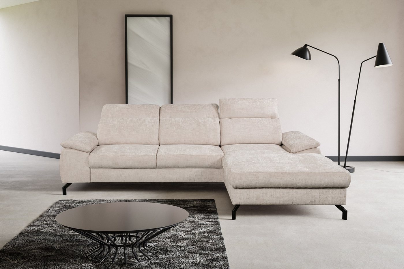 WERK2 Ecksofa Panama L-Form, Modernes Sofa mit Schlaffunktion, Bettkasten, Kopfteile verstellbar von WERK2