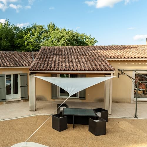 WERKA PRO Dreieckiges Sonnensegel cremefarben 5 x 5 x 5m von WERKA PRO
