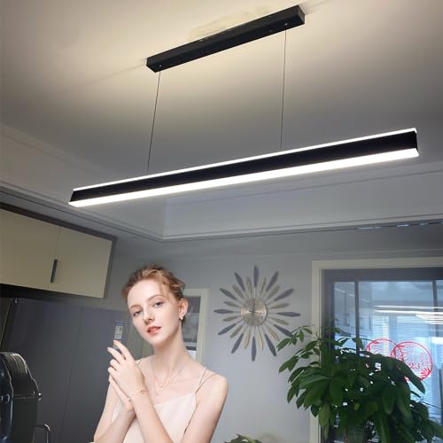 WERSVG Einfache LED Hängeleuchte Esstisch Pendelleuchte linear Design Höhenverstellbar Kronleuchter Schwarz Dimmbar Moderne Hänge lampe, für büro Esszimmer Wohnzimmer Arbeitszimmer L80cm von WERSVG