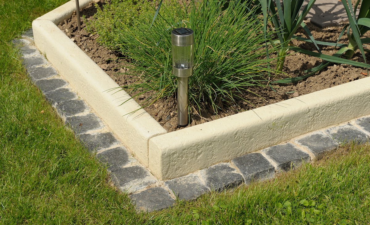 WESERWABEN® Terrassenplatten & Gartensteine - Opus Champagne Gartensteine Einfassungsstein 100 x 7 x 20 cm von WESERWABEN