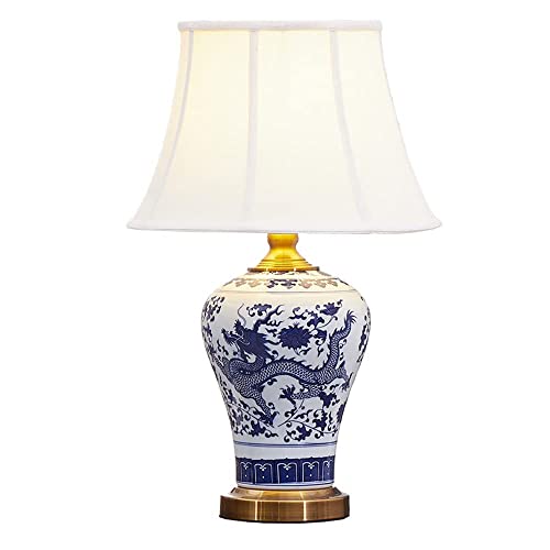Chinesische Keramiklampe Jingdezhen Blaues und weißes Porzellan Hoteldekoration Nachttischlampen Handbemalte Drachenmustervase Schlafzimmer Hauptbeleuchtung Dekoration Schreibtischlampe 59 × 36 cm von WFZRXFC