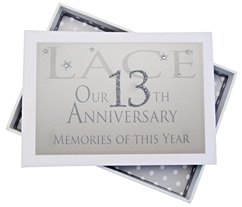 WHITE COTTON CARDS AW13T 13th Lace Anniversary Memories of This Year, winziges Album, Glitzer & Words, Holz, 12,5 x 17,5 x 2,5 cm von WHITE COTTON CARDS