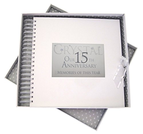 White Cotton Cards Erinnerungsbuch zum 15. Hochzeitstag, für Karten und Erinnerungen, Holz, 27 x 30 x 4 cm von WHITE COTTON CARDS