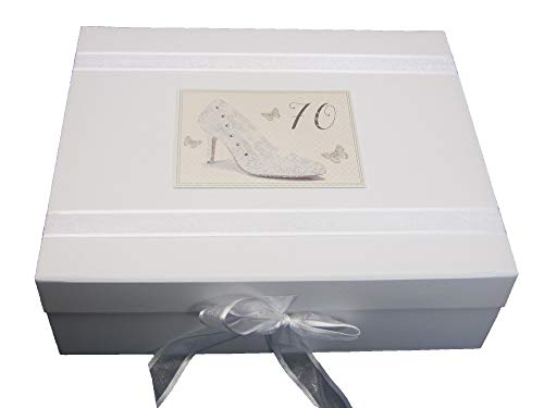 White Cotton Cards SHU70X Aufbewahrungsbox für Erinnerungsstücke, Motiv 70", groß, silberfarben von WHITE COTTON CARDS