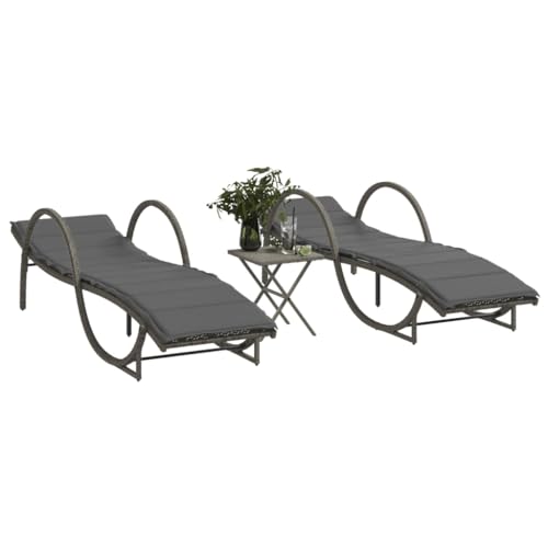2 Pcs Sun Loungers with Table Set, Gray PE Rattan Outdoor Lounge Chairs, Adjustable Backrest, Thick Cushions & Powder-Coated Steel Frame, Patio Garden Furniture for Poolside, Beach, Backyard Relaxing 2 Pcs Sun Loungers with Table Set, Gray PE Rattan Outdoor Lounge Chairs, Adjustable Backrest, Thick Cushions & Powder-Coated Steel Frame, Patio Garden Furniture for Poolside, Beach, Backyard Relaxing von WHOPBXGAD