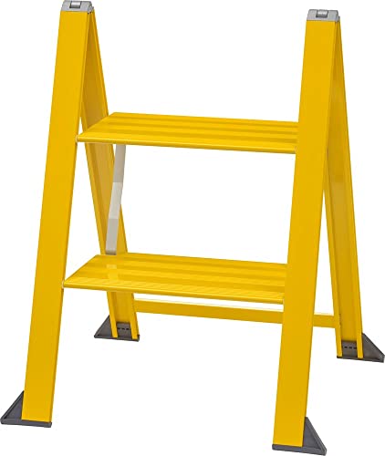 Gelbe Alu Trittleiter Vikingstep Midi von W.Steps I 480mm hoch I Belastbar bis 150kg I Kompakte Aluminium Klapptrittleiter mit 2 Stufen I Nur 35mm breit I 728602 von WIBE Ladders