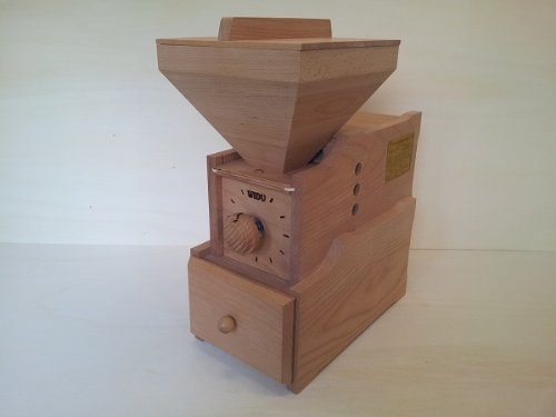 Getreidemühle WIDU Universalmühle Mod. III aus Buchenholz von WIDU