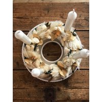 Adventskranz Aus Trockenblumen in Creme, Grün Und Gold I Winterkranz Eukalyptus Pampasgras Weihnachtsdekoration von WIESENWUNDER