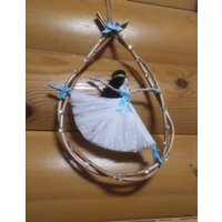 Makramee Puppen. Ballerina Im Flug Mit Technik. Wohnkultur. Handgemachte Geschenkpuppe. Schönes Geschenk Für Freunde von WISEOWLGALA