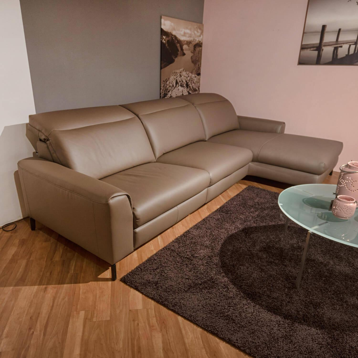 Ecksofa WK 660 Venosa Leder Montana Taupe mit Verstellfunktion von WK Wohnen