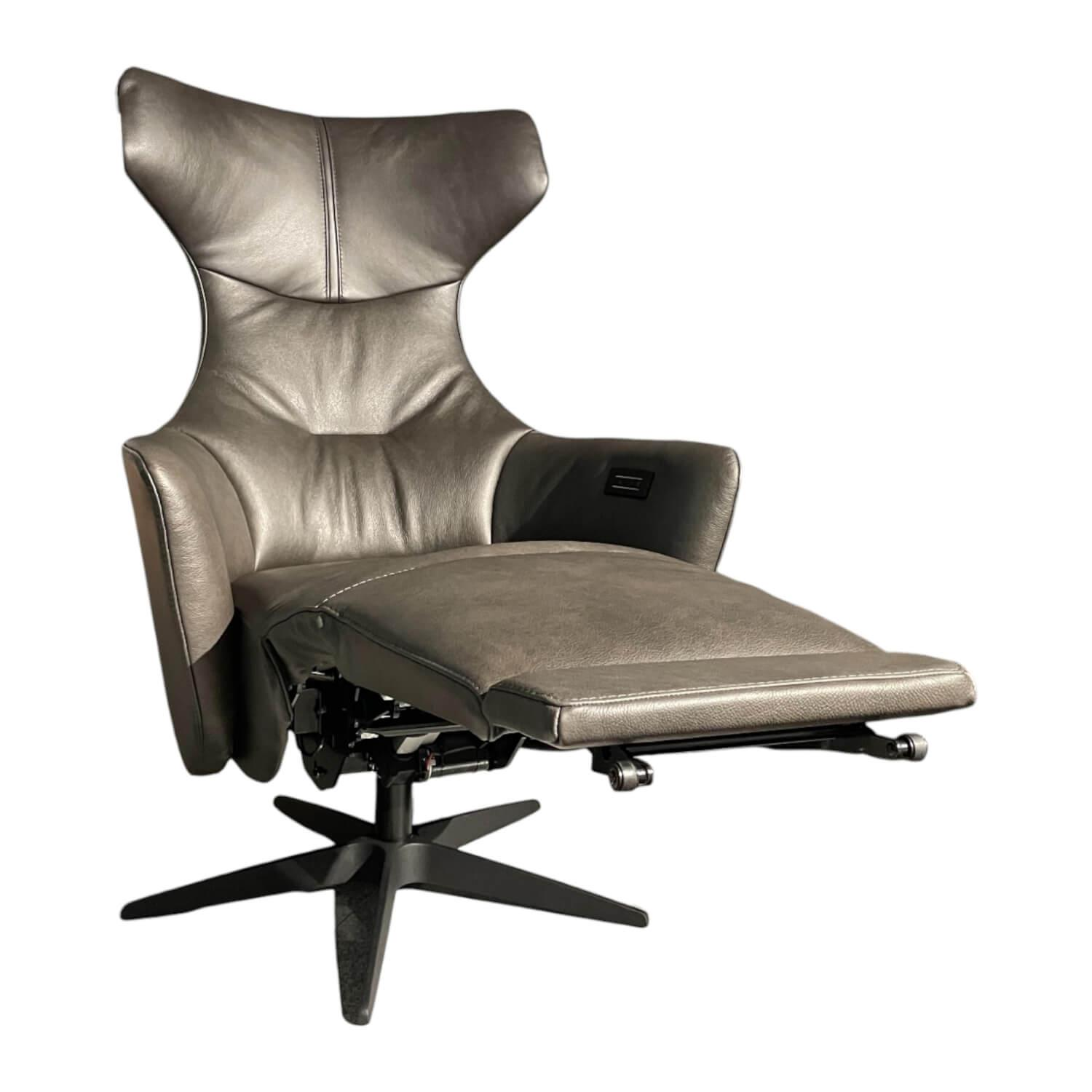 Funktionssessel 687 Bosso Leder Polo 1101 Fuß X-60 Schwarz Funktionssessel 687 Bosso Leder Polo 1101 Fuß X-60 Schwarz von WK Wohnen