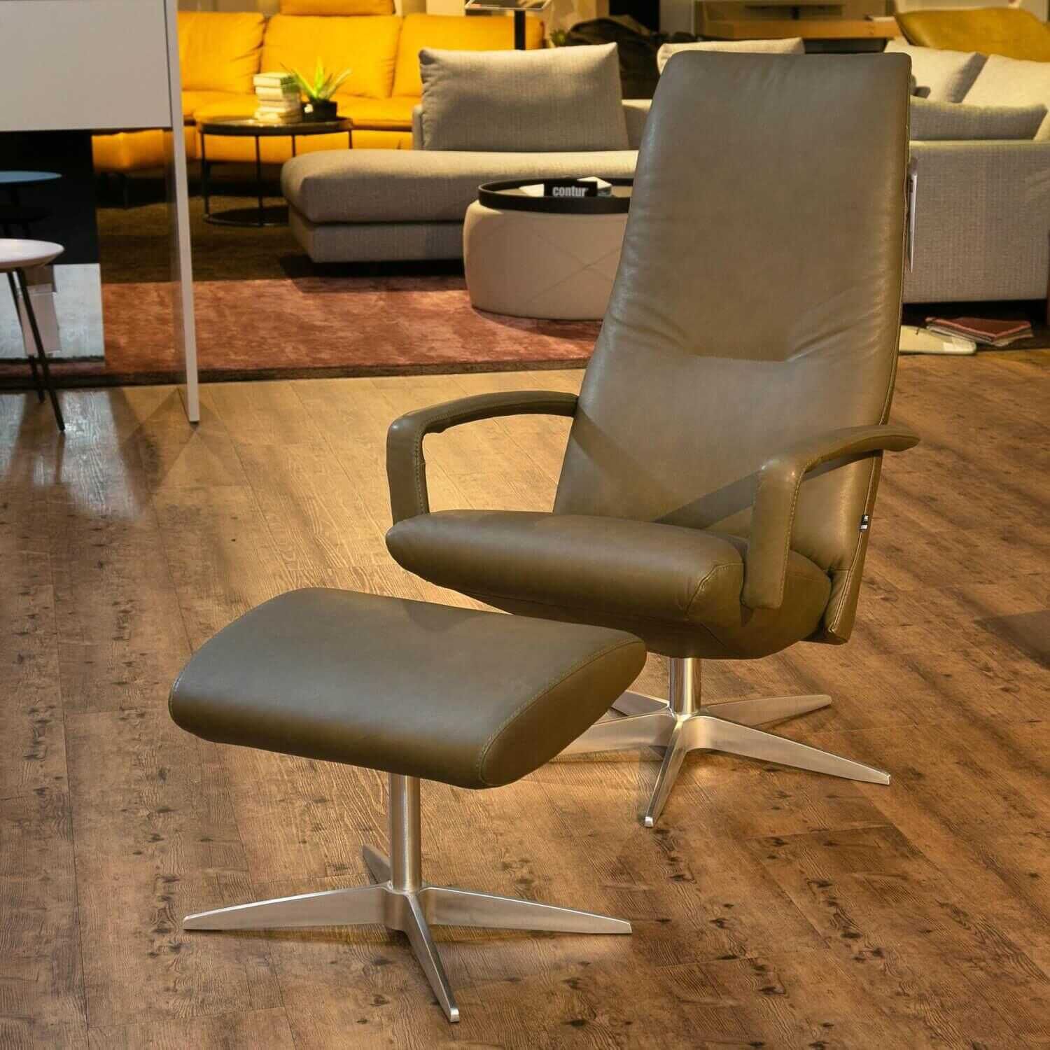 Sessel WK 608 Tipo Mit Hocker Leder 40 Royal 400 Fuß Chrom Gebürstet von WK Wohnen