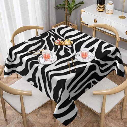 WKSGDSG Auslaufsichere, quadratische Tischdecke, 137 x 137 cm, dekorative Esszimmerdecke für Partys, Hochzeiten und Veranstaltungen im Freien, Zebramuster, knitterfreie Polyester-Tischwäsche für Küche WKSGDSG Auslaufsichere, quadratische Tischdecke, 137 x 137 cm, dekorative Esszimmerdecke für Partys, Hochzeiten und Veranstaltungen im Freien, Zebramuster, knitterfreie Polyester-Tischwäsche für Küche von WKSGDSG