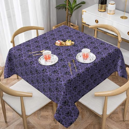 WKSGDSG Wasserdichte, quadratische Tischdecke, auslaufsicher und knitterfrei, dekorative Tischdecke für Esstisch, Küche, Party, Spukhaus, Tischdecken für Esszimmer, 152 x 152 cm WKSGDSG Wasserdichte, quadratische Tischdecke, auslaufsicher und knitterfrei, dekorative Tischdecke für Esstisch, Küche, Party, Spukhaus, Tischdecken für Esszimmer, 152 x 152 cm von WKSGDSG