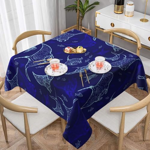 WKSGDSG Wasserdichte quadratische Tischdecke, 152 x 152 cm, auslaufsicher und knitterfrei, dekorative Tischdecke für Esstisch, Küche, Party, Mantarochen und Fisch-Tischdecken für Esszimmer WKSGDSG Wasserdichte quadratische Tischdecke, 152 x 152 cm, auslaufsicher und knitterfrei, dekorative Tischdecke für Esstisch, Küche, Party, Mantarochen und Fisch-Tischdecken für Esszimmer von WKSGDSG