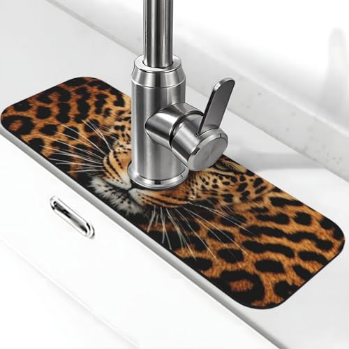 Zeigt eine Leoparden-Wasserhahn-Matte für Küchenspüle, super saugfähig, Spritzfänger, Kieselgur, schnell trocknender Stein, Wasserhahngriff, Tropffänger-Tablett, Matte für Badezimmer, Waschbecken von WLKSNBVD