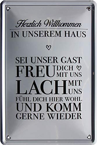 WOGEKA ART Retro Blechschild - Herzlich willkommen in unserem Haus - witziger Spruch als Geschenk-Idee zum Geburtstag Weihnachten zur Dekoration 20x30 cm Vintage-Design Metall 369 von WOGEKA ART