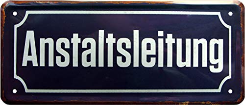 WOGEKA ART Retro Blechschild - Anstaltsleitung Büro - witziger Spruch als Geschenk-Idee zum Geburtstag Weihnachten zur Dekoration 28x12 cm Vintage-Design aus Metall 1225 von WOGEKA ART