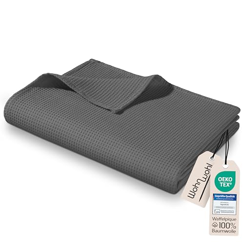 WOHNWOHL® Tagesdecke (150x200cm) • Leichte Waffelpique Decke • 100% Baumwolle • Sommerdecke • Sofa-Decke • Pflegeleichte Wohndecke • Überwurfdecke • Baumwolldecke • Farbe: Grau von WOHNWOHL
