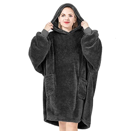 WOLTU Hoodie Decke mit Ärmeln Kapuze, Oversized Kapuzenpullover flauschig, Oeko-TEX Zertifiziert, weiche Ärmeldecke Tragbare Decke zum Anziehen, Damen Herren, gute Geschenkwahl, 95x85 cm Anthrazit von WOLTU