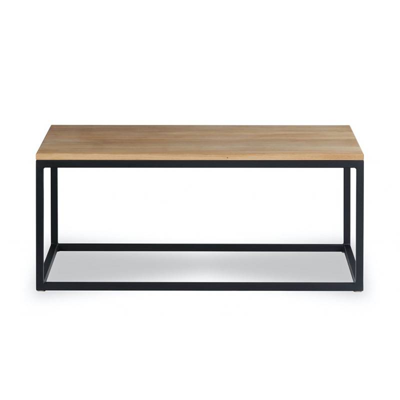 Couchtisch Calgary aus Massivholz Eiche von WOODED