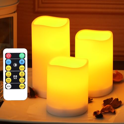 WRalwaysLX Flammenlose Kunststoff-Stumpenkerzen für Außen- und Innenbereich, LED-Kerzen mit Fernbedienung und Timer, 3 Kerzen, verwendet durch 3 AAA-Batterien WRalwaysLX Flammenlose Kunststoff-Stumpenkerzen für Außen- und Innenbereich, LED-Kerzen mit Fernbedienung und Timer, 3 Kerzen, verwendet durch 3 AAA-Batterien von WRalwaysLX