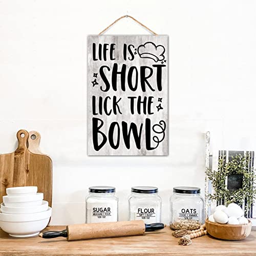 Life Is Short Lick The Bowl Wand Dekoratives Holzbrett Hängeschild Hängeschild Niedliches Holzschild für Kinderzimmer, Wohnzimmer, Landhaus, 20,3 x 30,5 cm von WSDESDEC