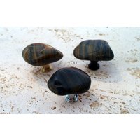 Creekside Collection - Naturstein Knauf Erde von WTKSTUDIO84