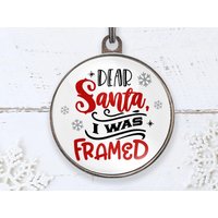 Lieber Weihnachtsmann, I Was Framed Christmas Dog Tag | Welpe Weihnachtsgeschenk Kostenlose Personalisierung von WagATudeTags