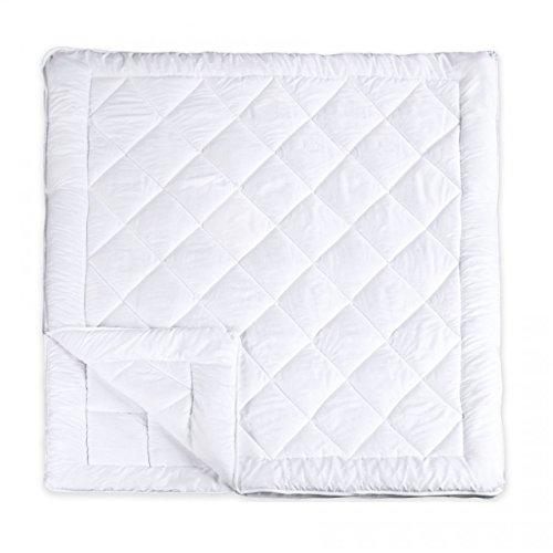 Wagner Textil Premium Vierjahreszeiten Steppbett XXL Steppdecke Allergiker Microfaser 200 x 200 cm Sommersteppbett ca. 600g Füllung, Standardsteppbett ca. 900g Füllung zusammen 1500g von Wagner Textil