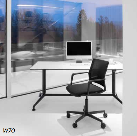 Wagner W-70 Konferenzdrehstuhl mit Rollen. von Wagner