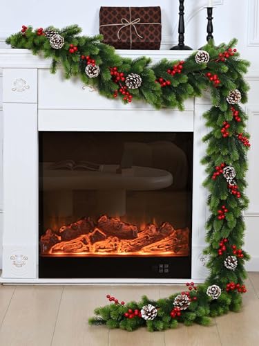 Weihnachtsgirlande, 2,7 m lange Weihnachtsgirlande für Kaminsims, grüne Kiefergirlande Dekor mit Zapfen, rote Beere, Nadeln, Norfolk-Girlande, Weihnachtsdekoration für Tischkamin von Waipfaru
