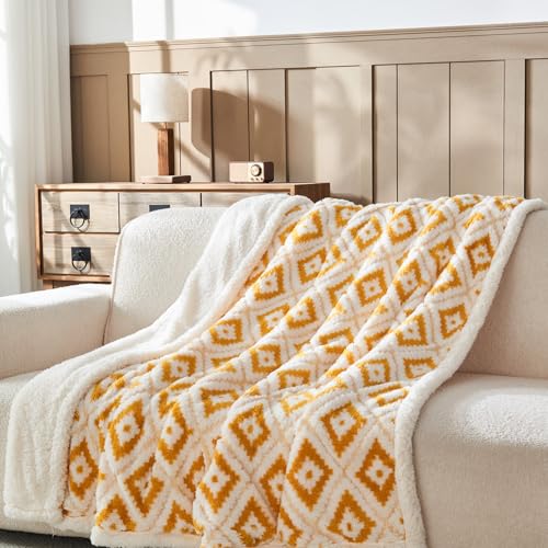 Wajade Böhmische Kuscheldecke Rhombus Flauschige Fleecedecke Winter Warme Plüschdecke Luxuriöse Kunstfelldecke Weiche Decke für Bett Couch - Gelb 153 * 203 Wajade Böhmische Kuscheldecke Rhombus Flauschige Fleecedecke Winter Warme Plüschdecke Luxuriöse Kunstfelldecke Weiche Decke für Bett Couch - Gelb 153 * 203 von Wajade