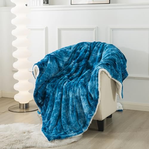 Wajade Kunstfelldecke – Sherpa Schafdecke – Comfort Luxuriöse Flauschige Kuscheldecke – weiche Decke für Couch und Bett – 160 x 200 cm –BlueWhite von Wajade