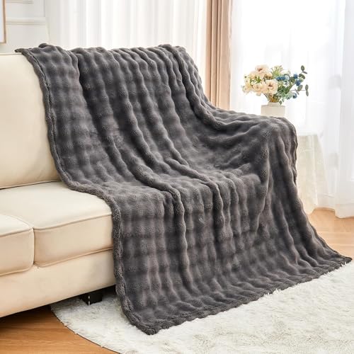 Wajade Kuscheldecke Flauschige Fleecedecke Winter Warme Plüschdecke Luxuriöse Kunstfelldecke Leicht Weiche Decke für Bett Couch 153cm x 203cm Dark Gray von Wajade