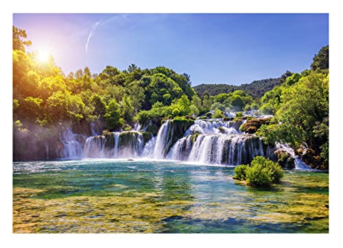 Fototapete Wasserfall 3D Effekt Landschaft Grün Natur Wald Wasser - inkl. Kleister - für Wohnzimmer Schlafzimmer Flur Vlies Tapete Vliestapete Wandtapete Motivtapeten Montagefertig (104x70 cm) von WallArena