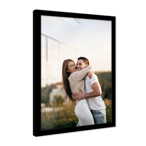 Poster im Rahmen schwarz 40x30 cm Hochformat - eigenes Foto als Poster - Fotoposter XXL Kunstdruck Poster mit Wunschmotiv - Personalisierbares Geschenk - Bilderrahmen Wandbilder Wand Bild auf Poster Poster im Rahmen schwarz 40x30 cm Hochformat - eigenes Foto als Poster - Fotoposter XXL Kunstdruck Poster mit Wunschmotiv - Personalisierbares Geschenk - Bilderrahmen Wandbilder Wand Bild auf Poster von WallArena