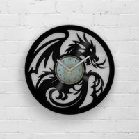 Dragon Schallplatten Wanduhr Gamer Zimmer Dekor von WallArtistsLT