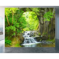 Fluss in Wald Tapete Schälen Und Aufkleben Wandbild, Hauswanddekor, Ruhige Landschaftskunst von WallArtsOnline