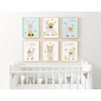 Lama Kinderzimmer Kunstdrucke, Tiere Boho Wanddrucke, Kinderzimmer Wandkunst, Niedliche Drucke Np#81 von WallFunkPrints