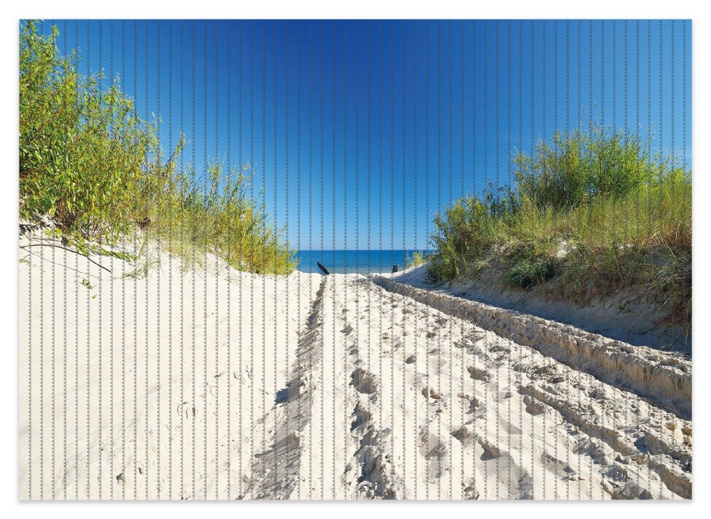 Schaum-Badematte Auf dem Sandweg zum Strand - Blauer Himmel über dem Meer Wallario, Höhe 5.5 mm, rutschhemmend, geeignet für Fußbodenheizungen, Polymer-Schaum, rechteckig von Wallario