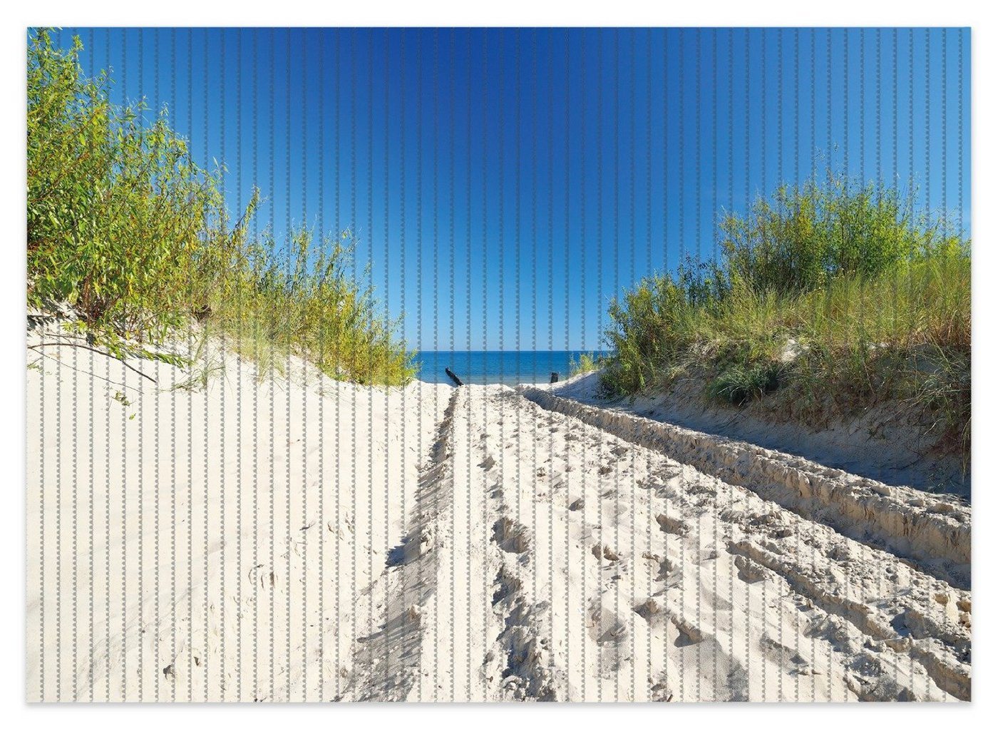 Wallario Schaum-Badematte Auf dem Sandweg zum Strand - Blauer Himmel über dem Meer, Höhe 5.5 mm, rutschhemmend, geeignet für Fußbodenheizungen, Polymer-Schaum, rechteckig von Wallario