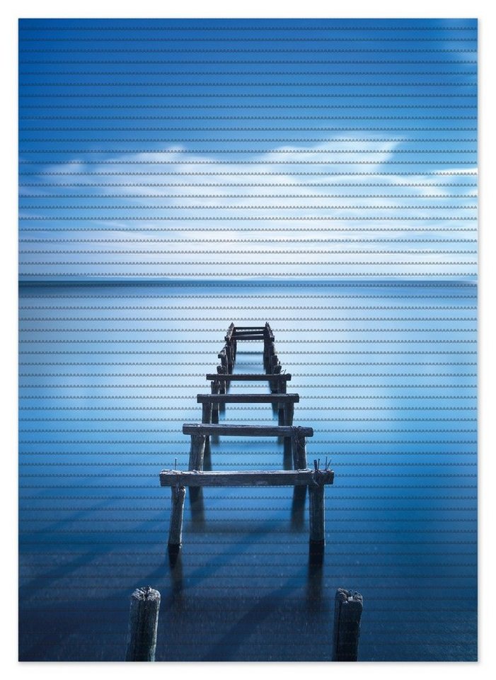 Schaum-Badematte Rustikaler Holzsteg im blauen See Wallario, Höhe 5.5 mm, rutschhemmend, geeignet für Fußbodenheizungen, Polymer-Schaum, rechteckig von Wallario