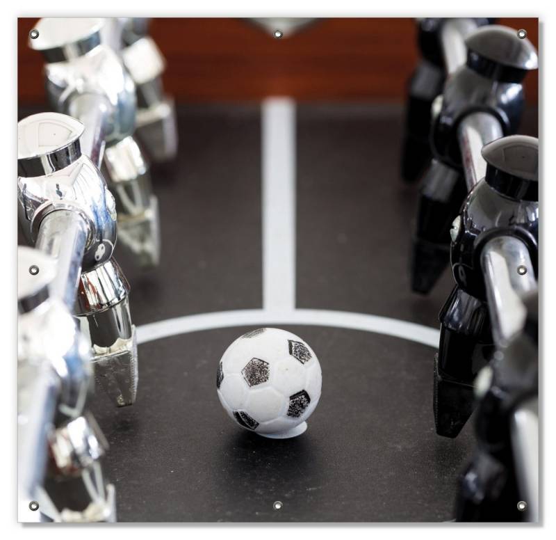 Wallario Sonnenschutz Kicker-Tisch in Nahaufnahme - Ball in der Mitte, blickdicht, mit Saugnäpfen, wiederablösbar und wiederverwendbar von Wallario